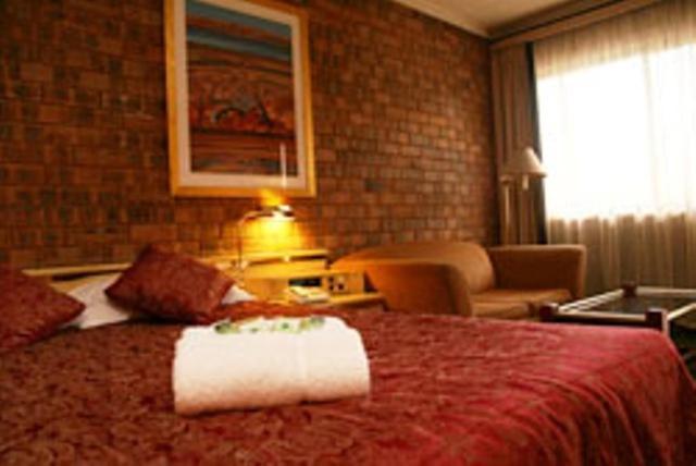 Countryman Motor Inn Даббо Номер фото